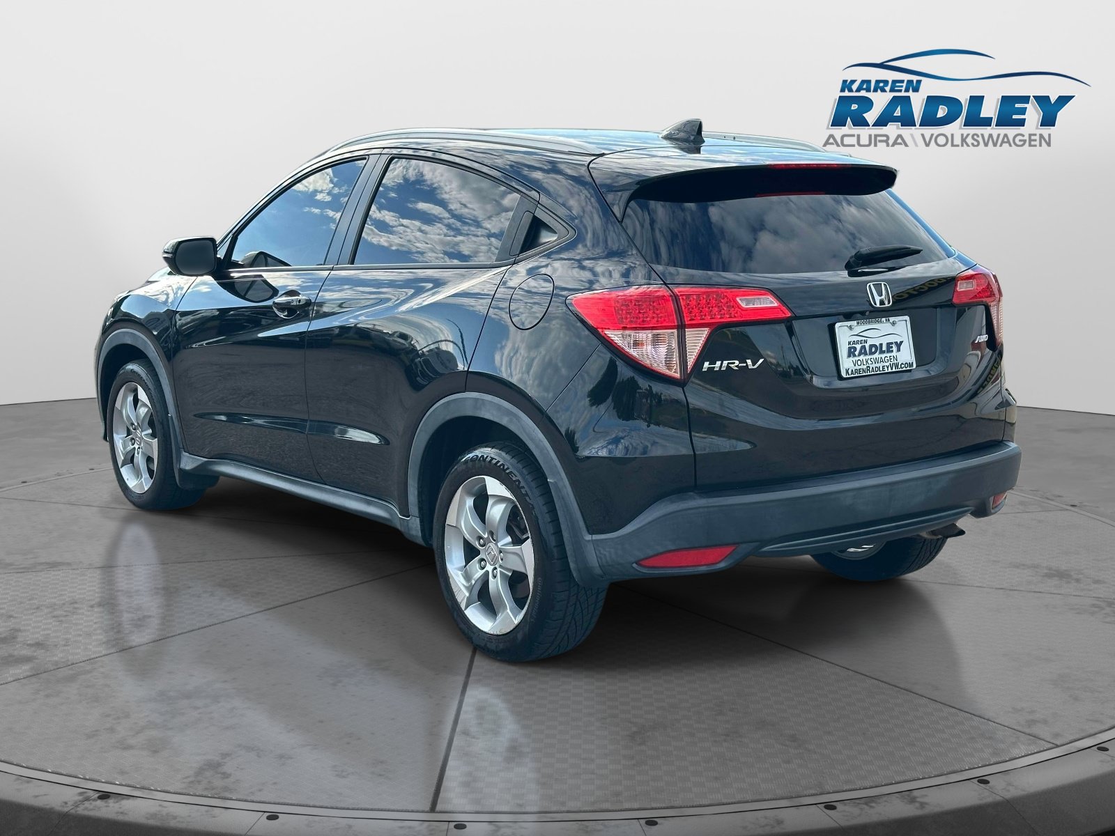 Used 2017 Honda HR-V EX-L image 4