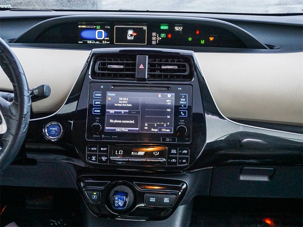 Used 2016 Toyota Prius Three image 14