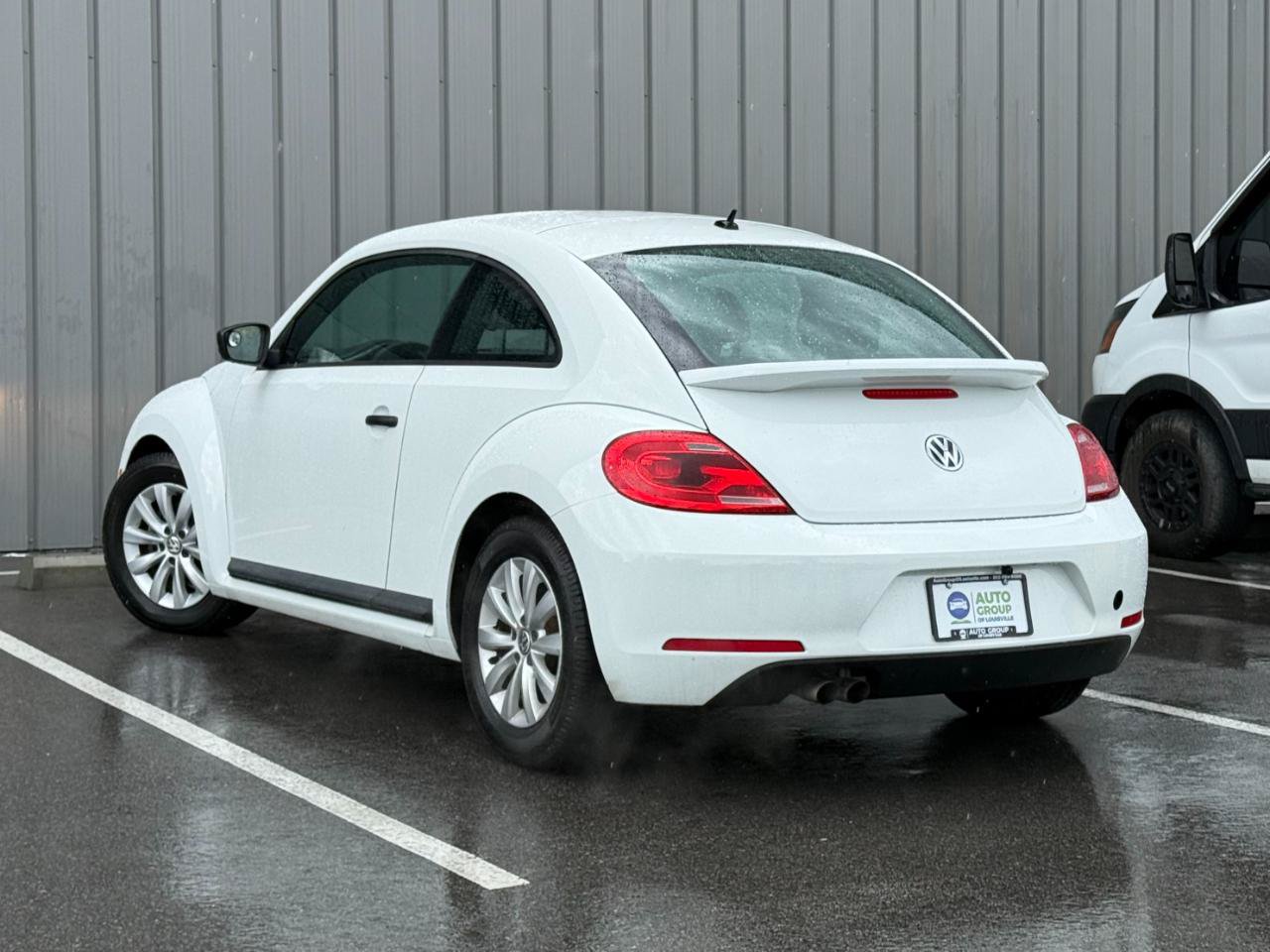 Used 2015 Volkswagen Beetle 1.8T FWD image 6
