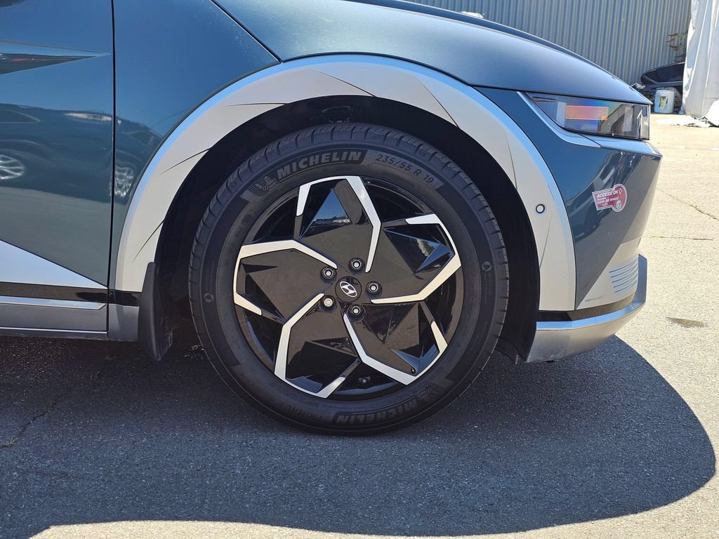 Used 2024 Hyundai Ioniq 5 Limited RWD image 9