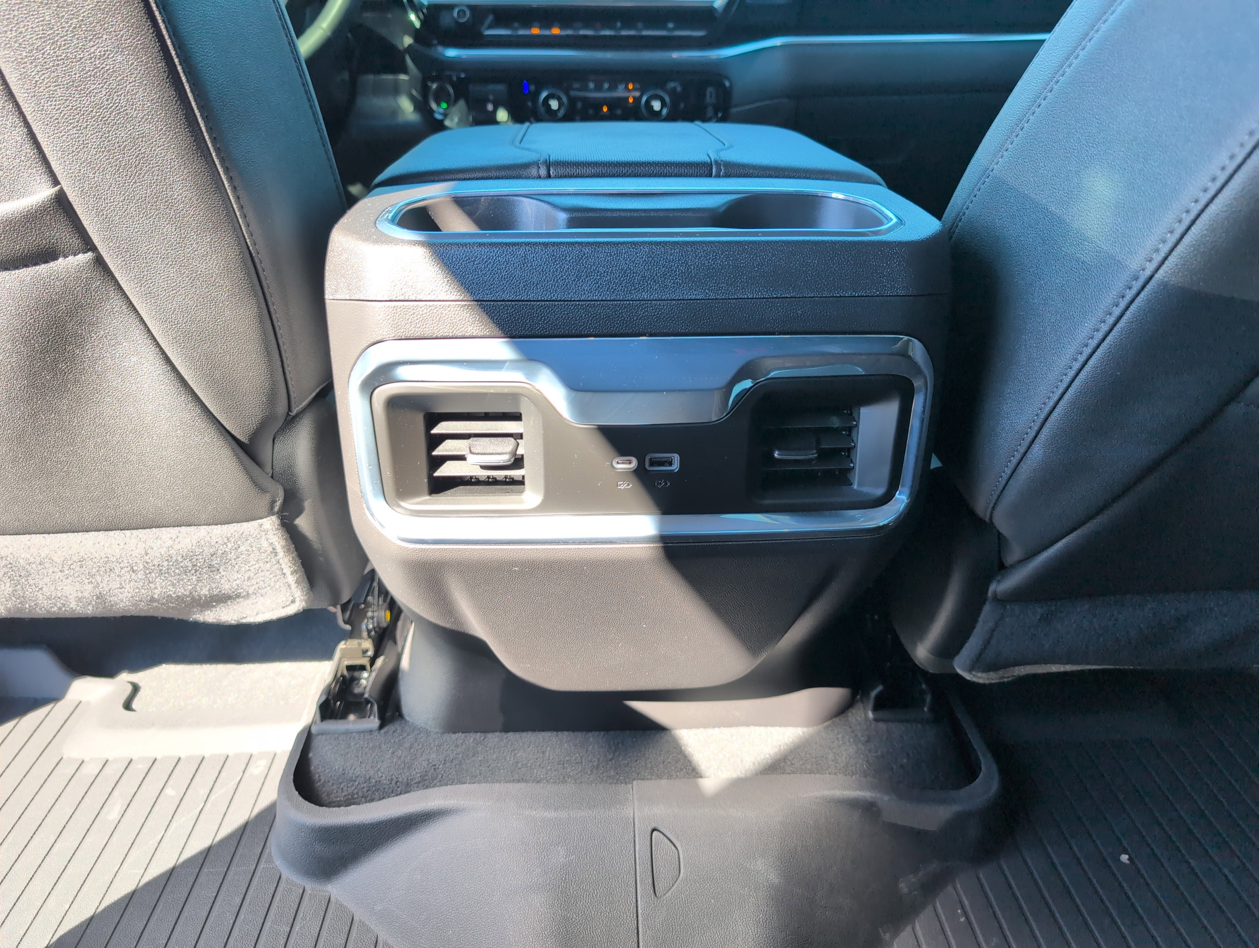 Used 2025 Chevrolet Silverado 1500 LTZ w/ Z71 Off-Road Package image 27