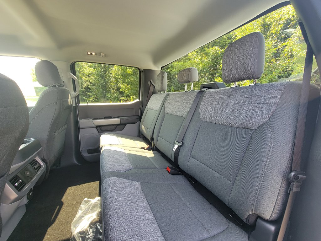 New 2026 Ford F350 XLT w/ 360-Degree Camera Package image 29