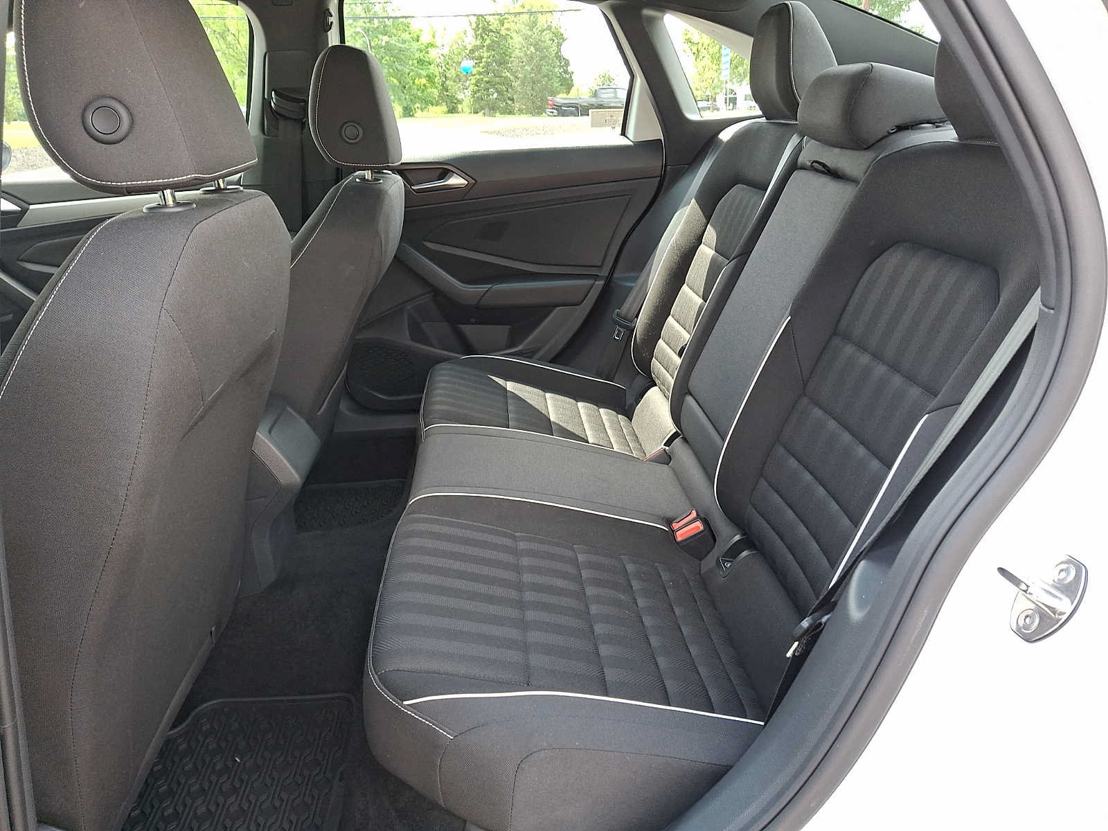 Certified 2024 Volkswagen Jetta Sport FWD image 9
