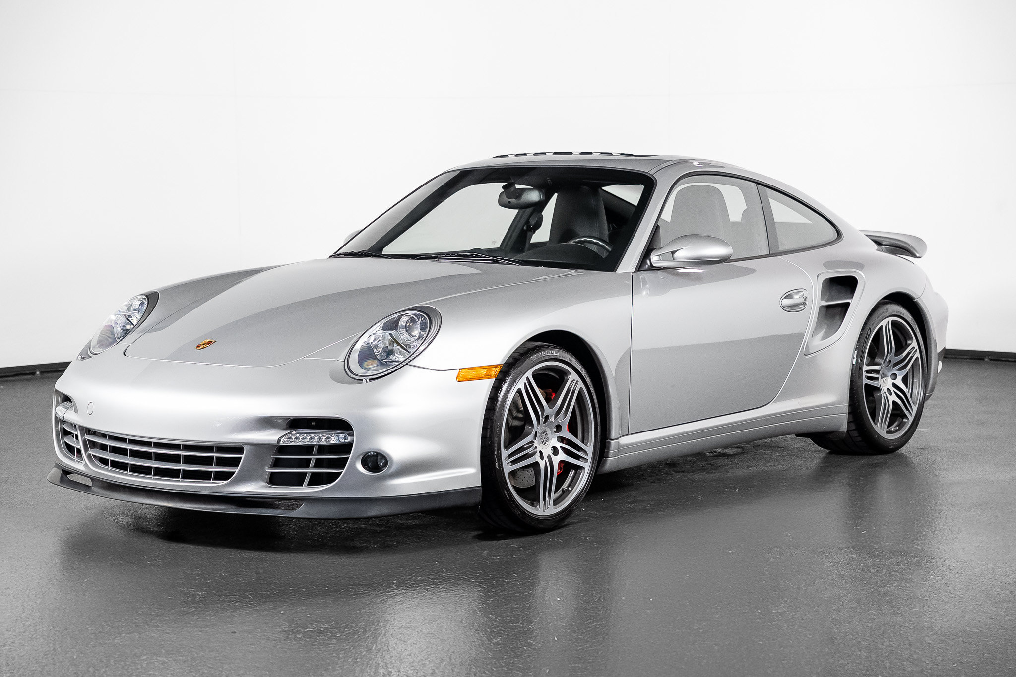 Used 2007 Porsche 911 Turbo AWD/4WD image 12