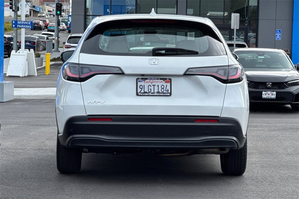 Used 2024 Honda HR-V LX image 5
