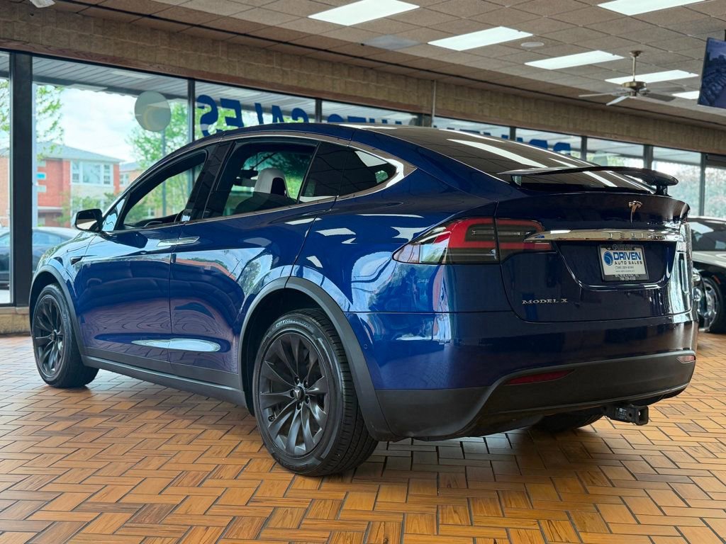 Used 2016 Tesla Model X 90D AWD/4WD image 7