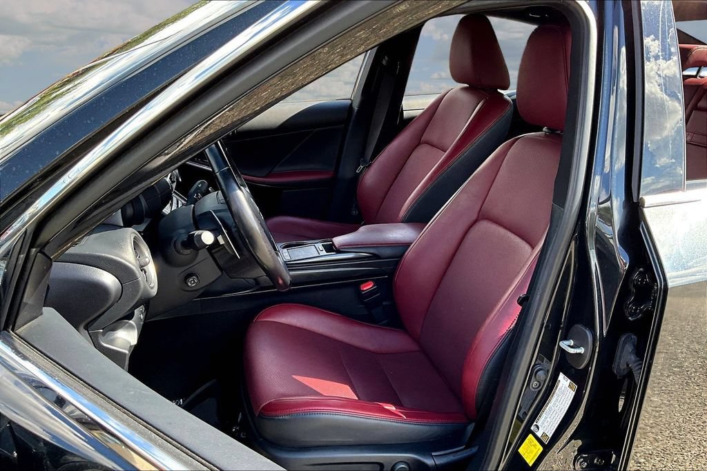 Used 2022 Lexus IS 300 AWD w/ Premium Package image 21