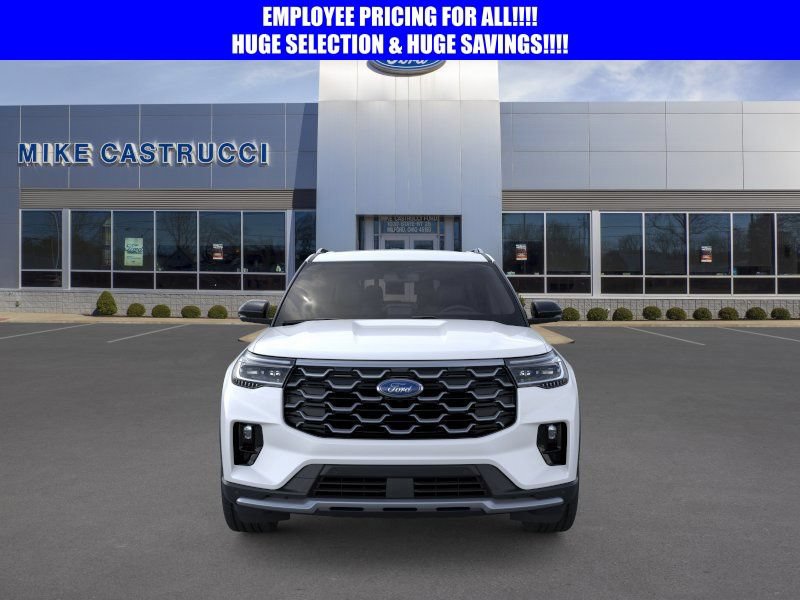 New 2026 Ford Explorer Platinum w/ LUX Leather Package AWD/4WD image 6