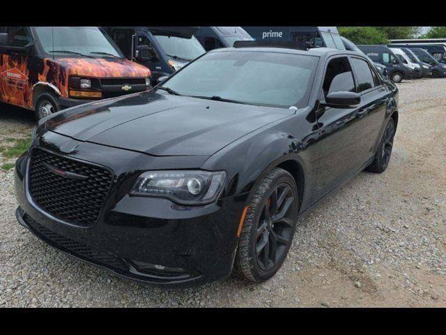 Certified 2022 Chrysler 300 S RWD image 1