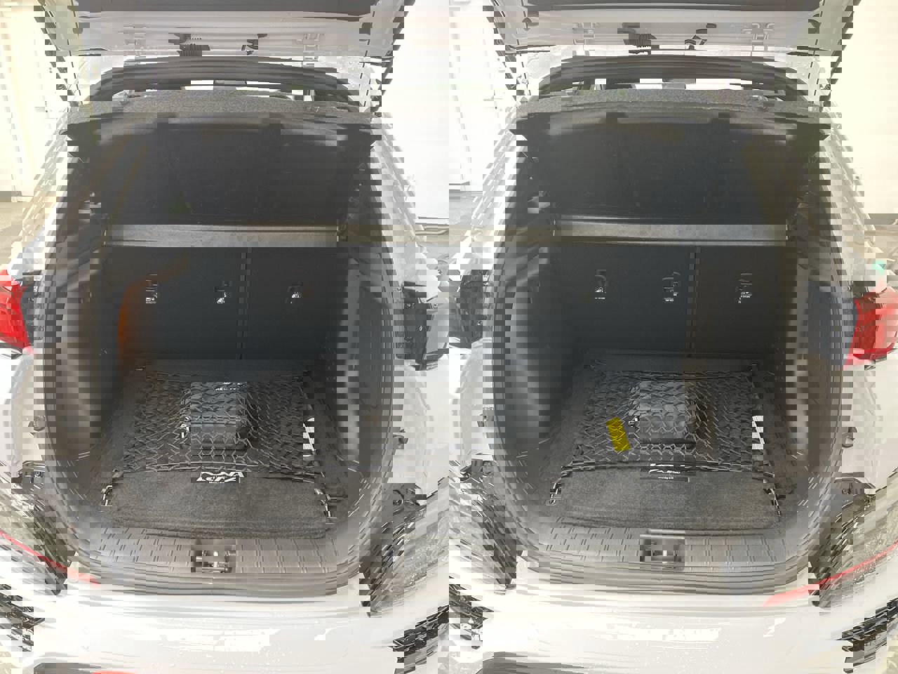 Used 2023 Hyundai Kona N image 28