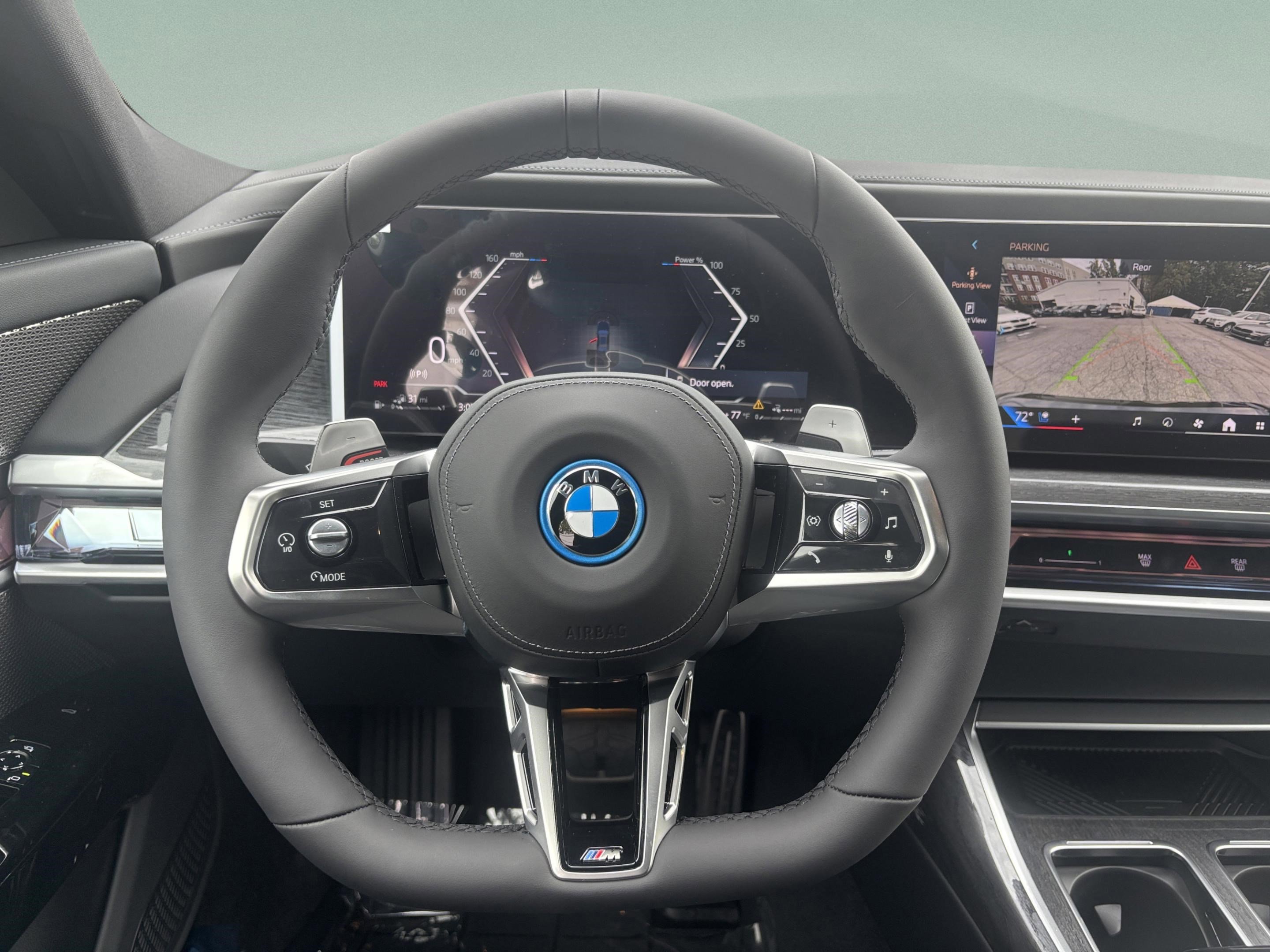 New 2026 BMW 750e xDrive image 8