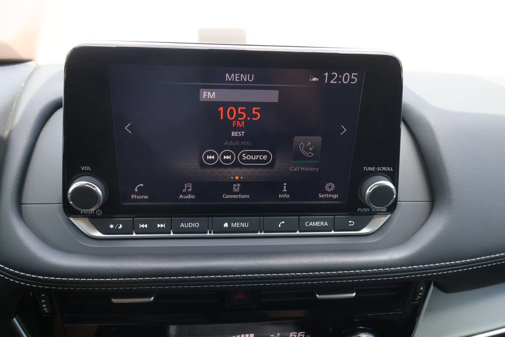 Used 2022 Nissan Rogue SV FWD image 24