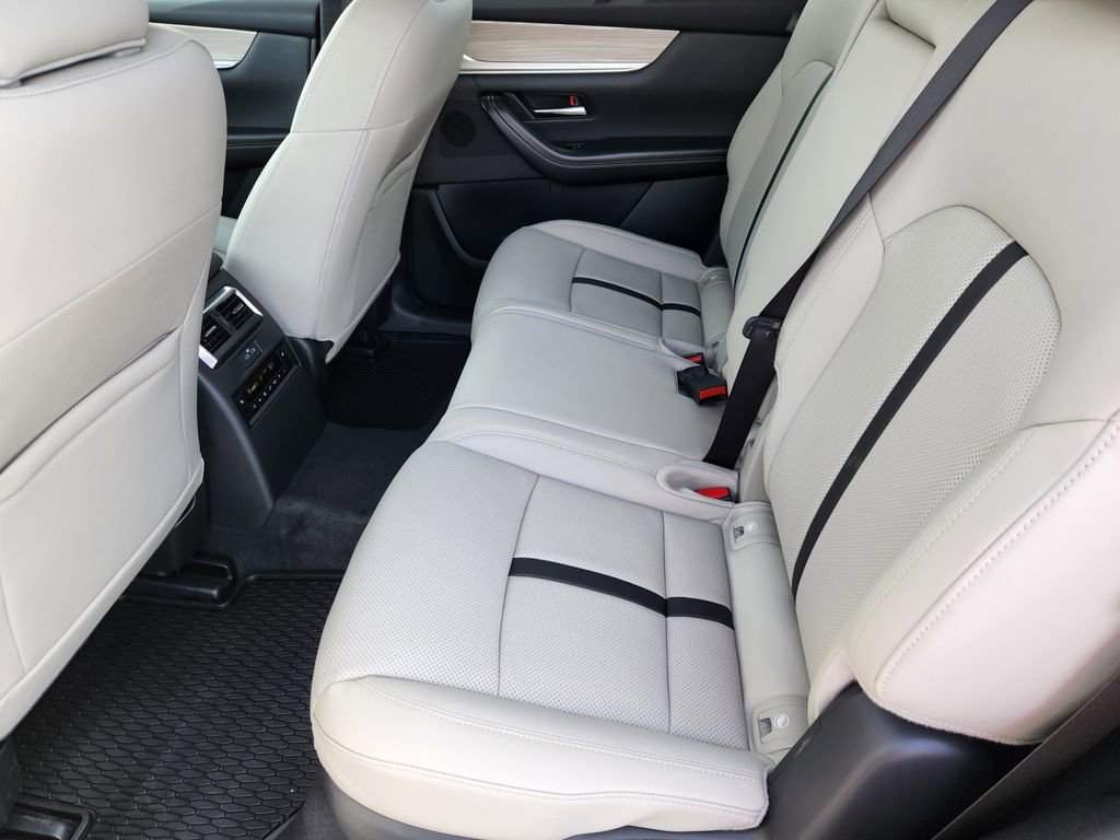 New 2026 MAZDA CX-90 3.3 Turbo w/ Preferred Package image 18