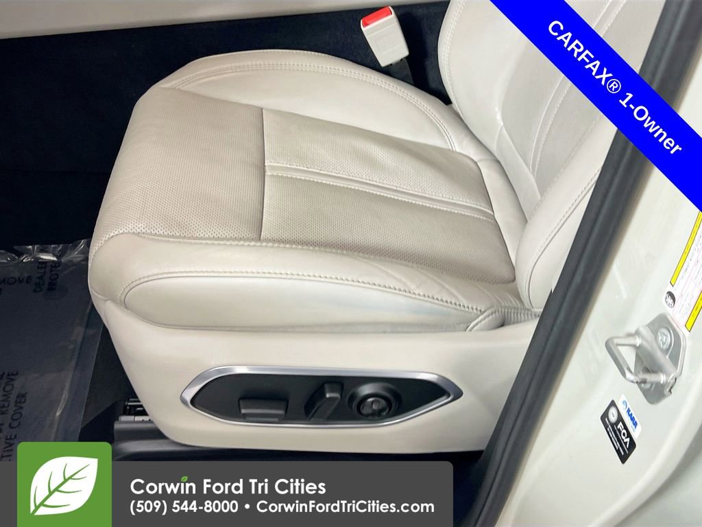 Used 2022 Jeep Wagoneer Series III w/ Premium Group I image 25