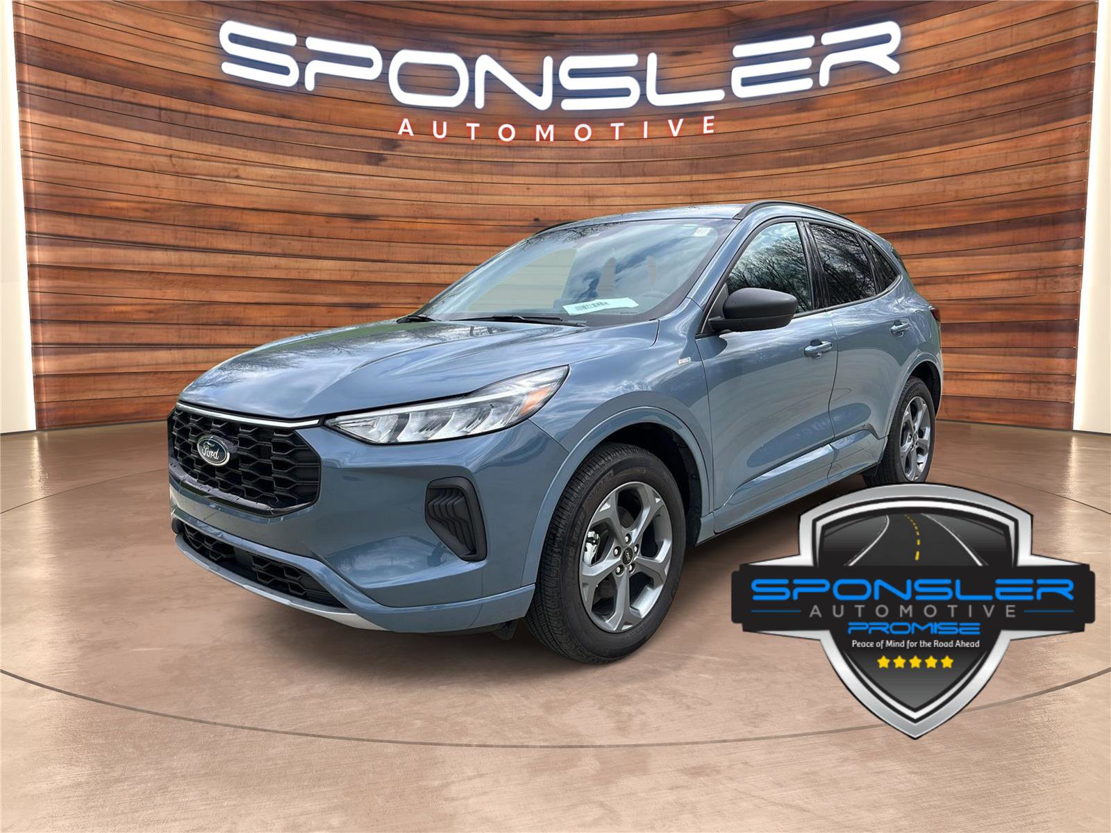 Used 2024 Ford Escape ST-Line w/ Tech Pack #1 video 1