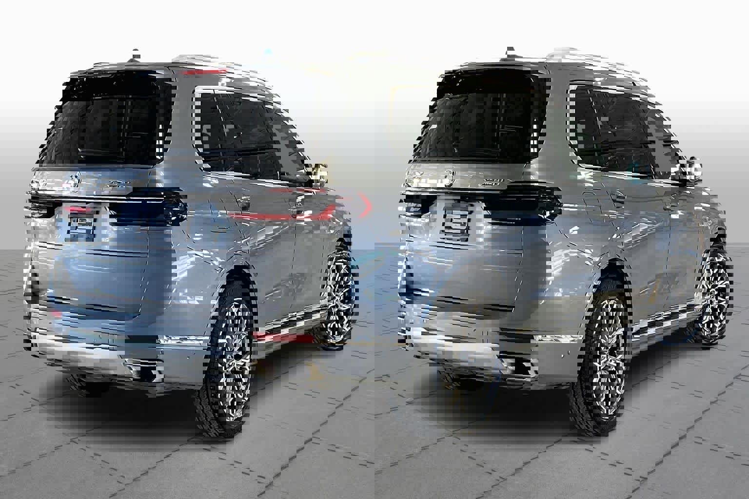 Used 2024 BMW X7 xDrive40i image 13