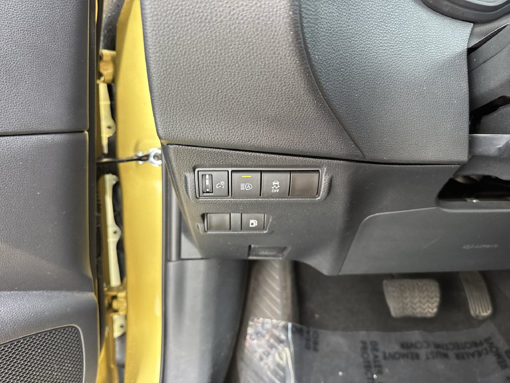 Used 2023 Toyota Corolla Cross AWD Hybrid w/ Moonroof Package image 55