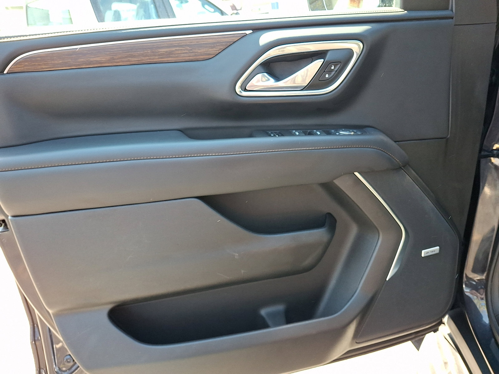 Certified 2024 Chevrolet Tahoe High Country image 15