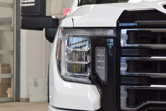 Used 2022 GMC Sierra 2500 AT4 w/ Gooseneck/5TH Wheel Package image 12