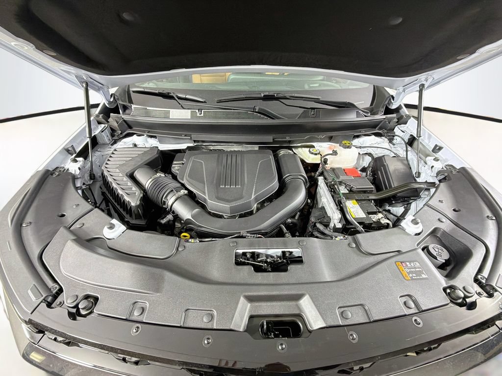 New 2027 Chevrolet Traverse Z71 w/ LPO, Floor Liner Package AWD/4WD image 27