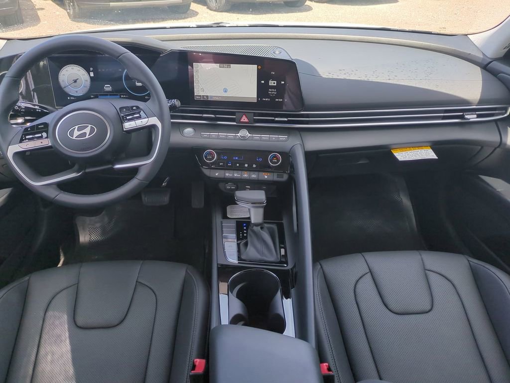 New 2026 Hyundai Elantra Limited image 16