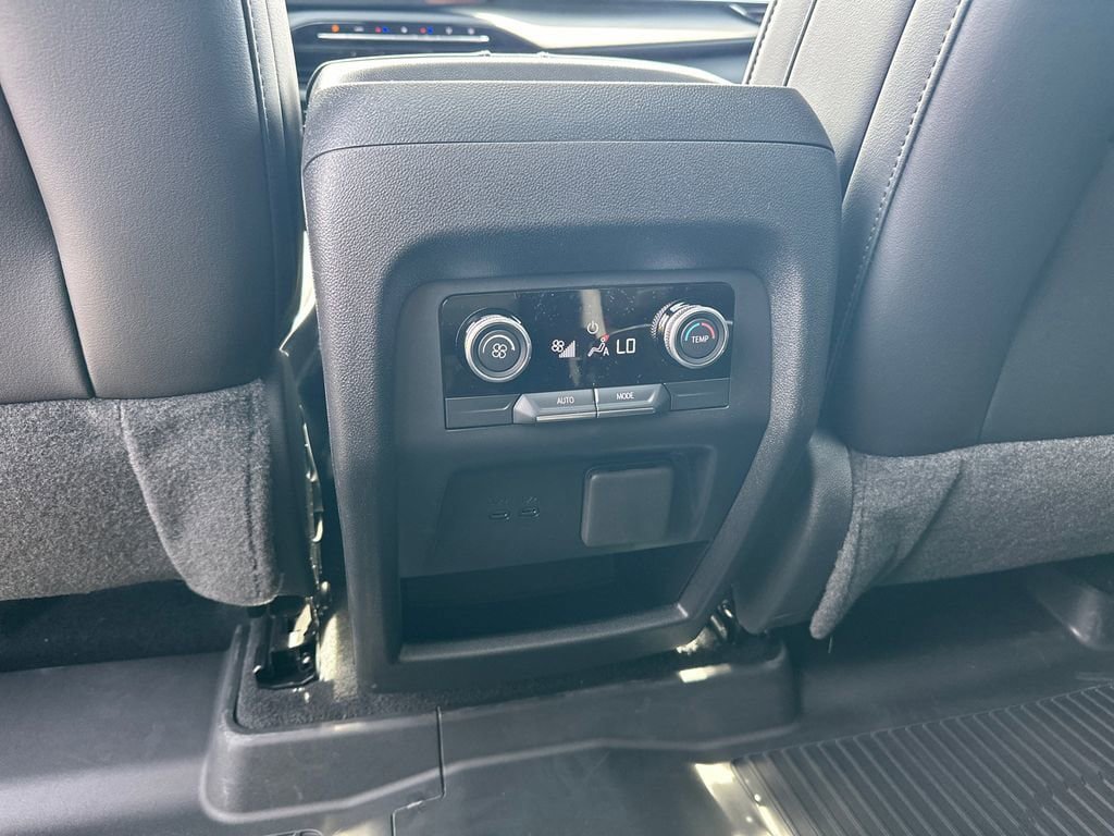 New 2026 Buick Enclave Sport Touring w/ Power Package FWD image 23