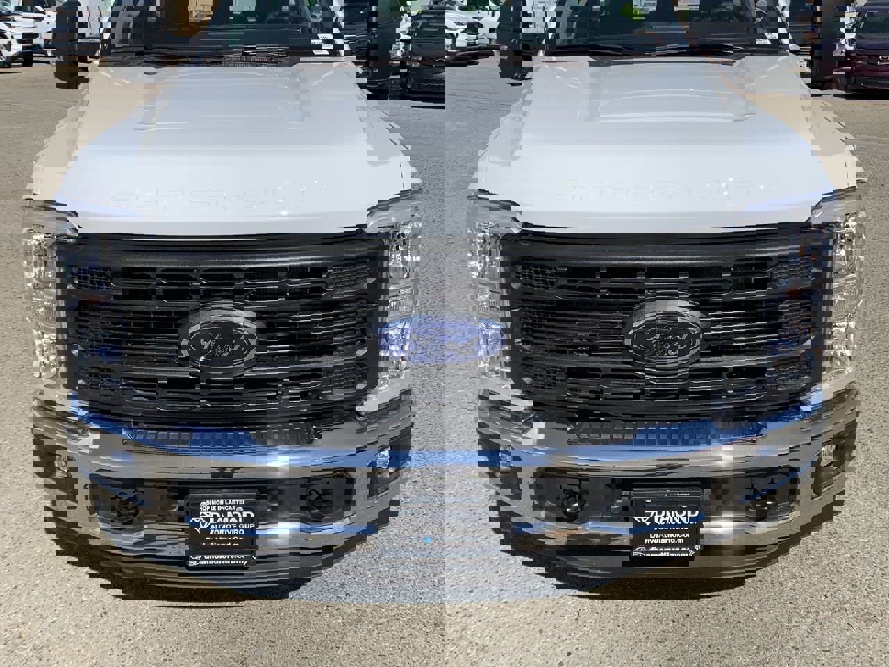 New 2026 Ford F250 XL w/ XL Chrome Package image 10