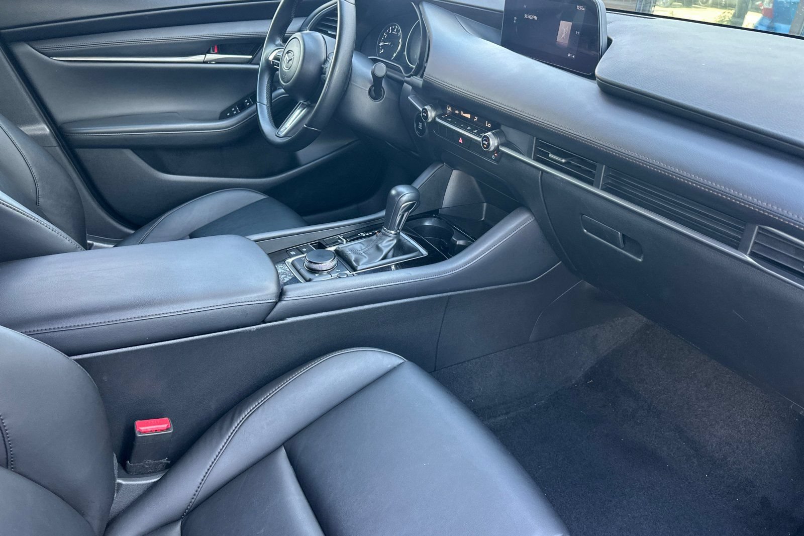 Certified 2025 MAZDA MAZDA3 s Sport FWD image 15