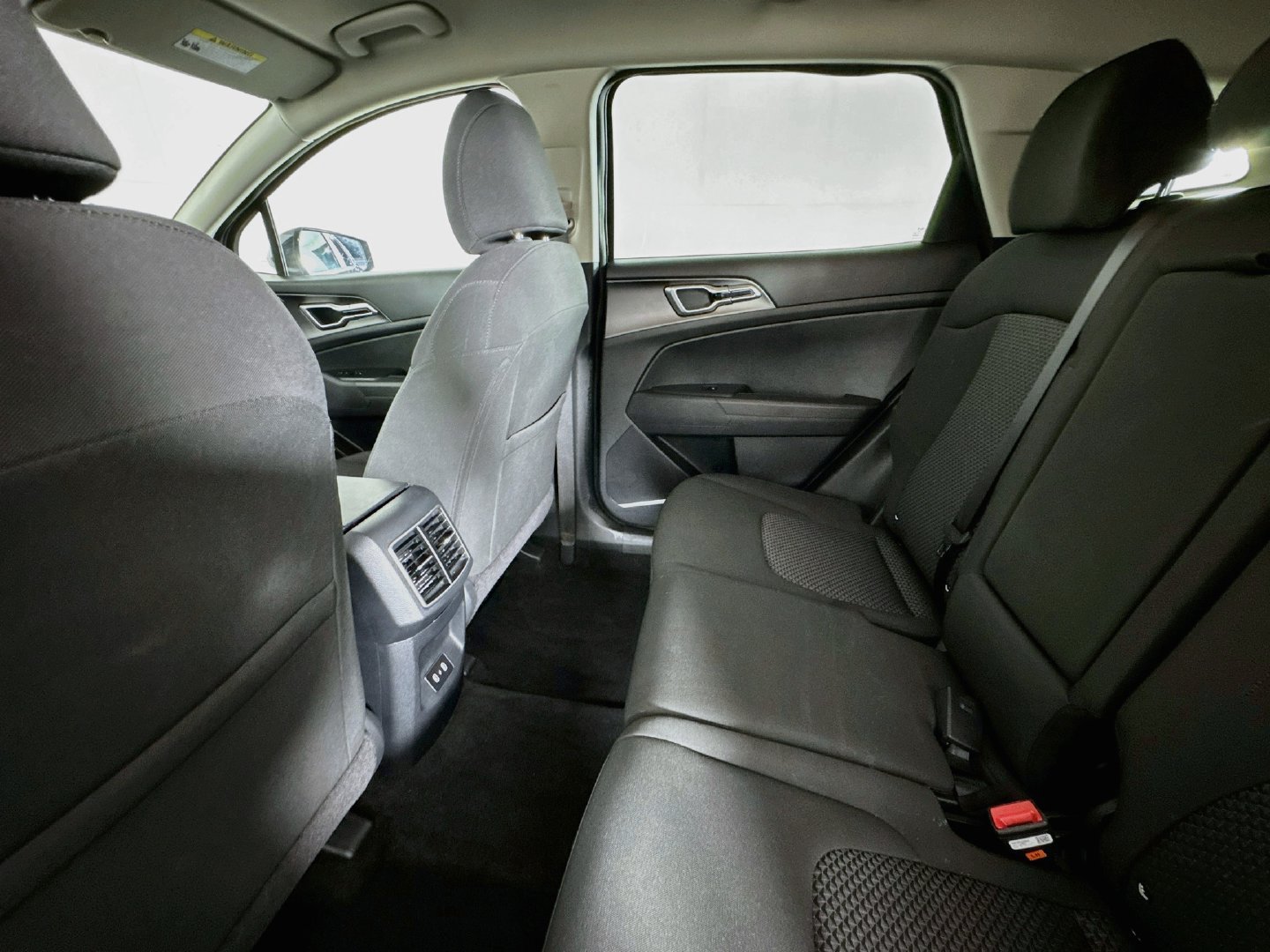 Used 2026 Kia Sportage LX FWD image 22