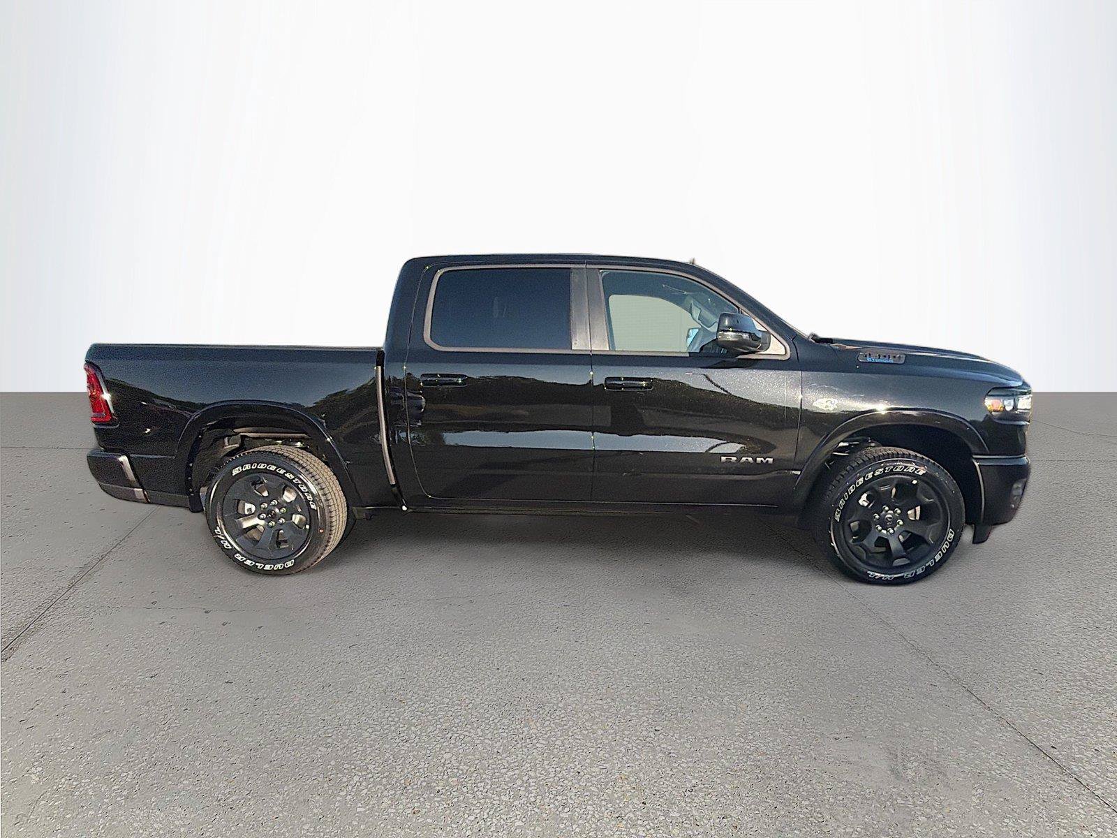 New 2026 RAM 1500 Big Horn AWD/4WD image 3