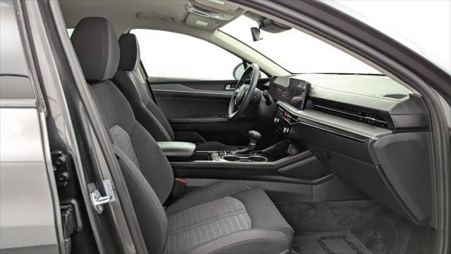 Used 2026 Kia K5 LXS FWD image 21
