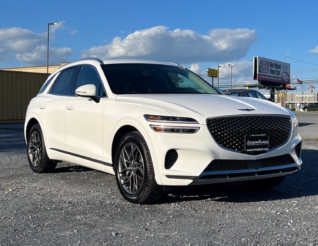 Used 2023 Genesis GV70 2.5T w/ Select Package