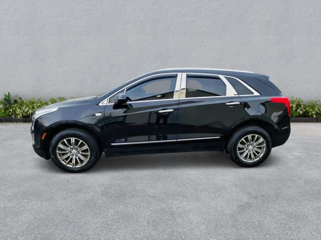 Used 2017 Cadillac XT5 Luxury w/ Driver Awareness Package AWD/4WD image 9
