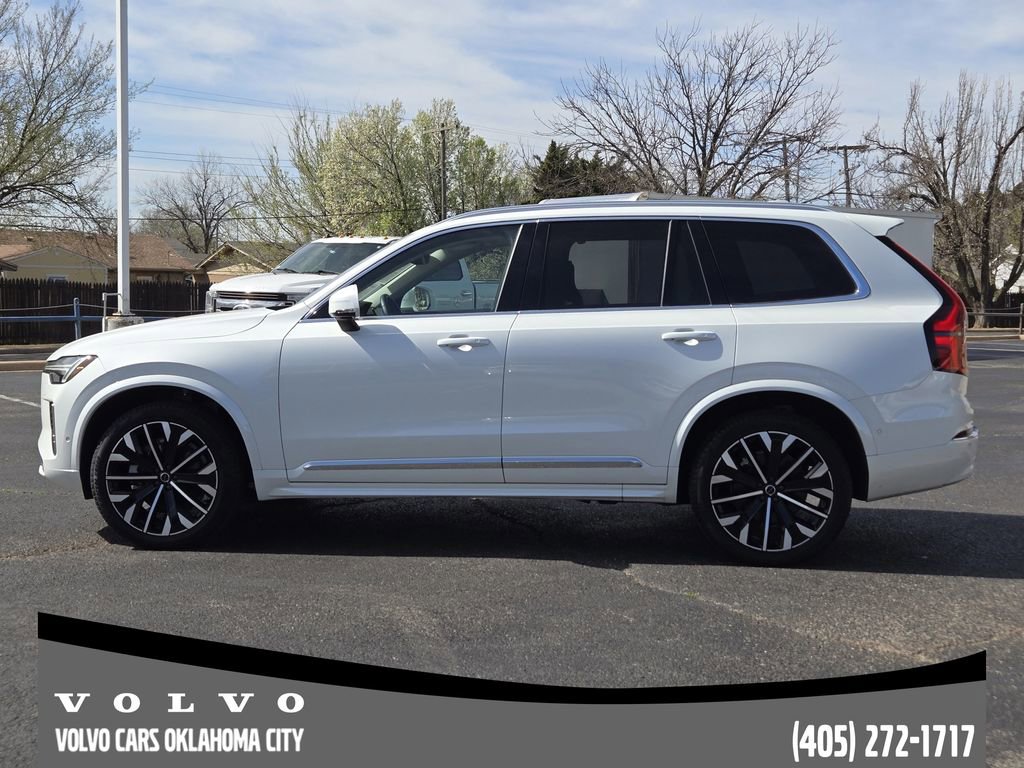 Certified 2025 Volvo XC90 B6 Plus image 3