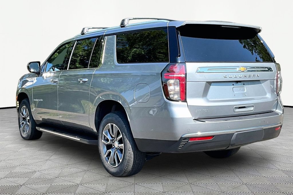 Used 2024 Chevrolet Suburban LS w/ Driver Alert Package AWD/4WD image 5