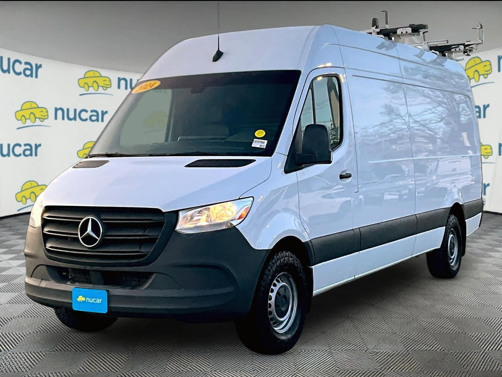 Used 2024 Mercedes-Benz Sprinter 2500 image 3