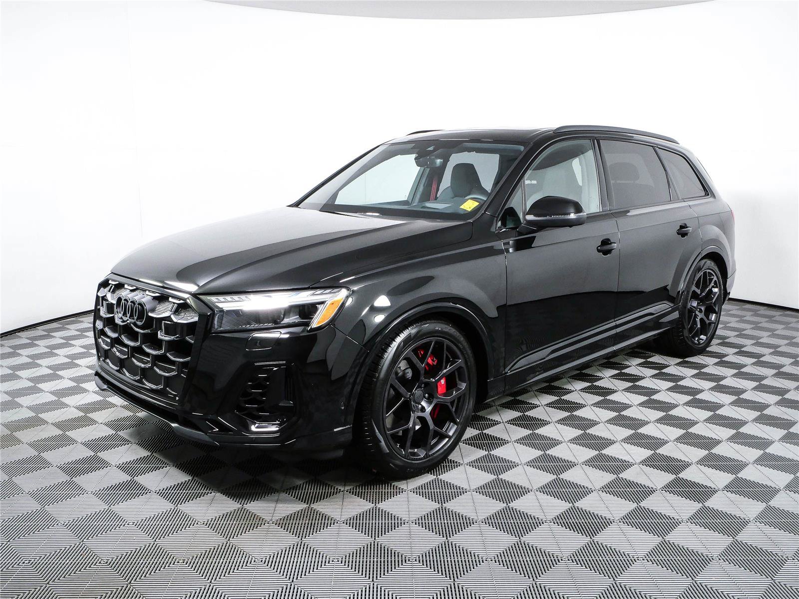 New 2026 Audi SQ7 Prestige AWD/4WD image 27