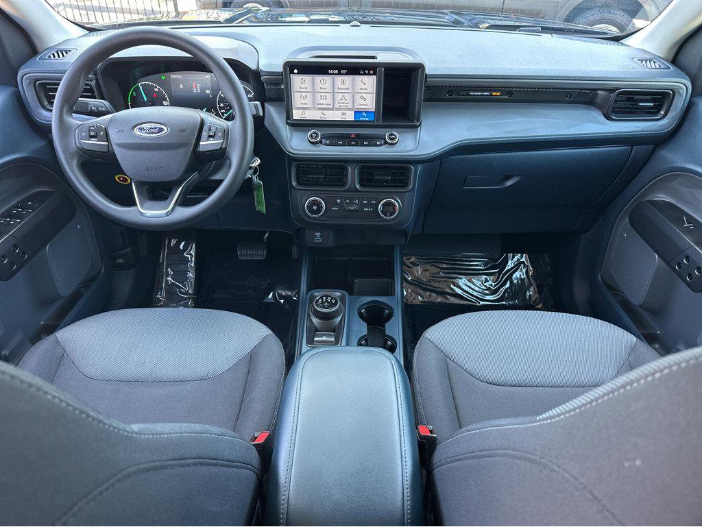 Used 2022 Ford Maverick XL image 4