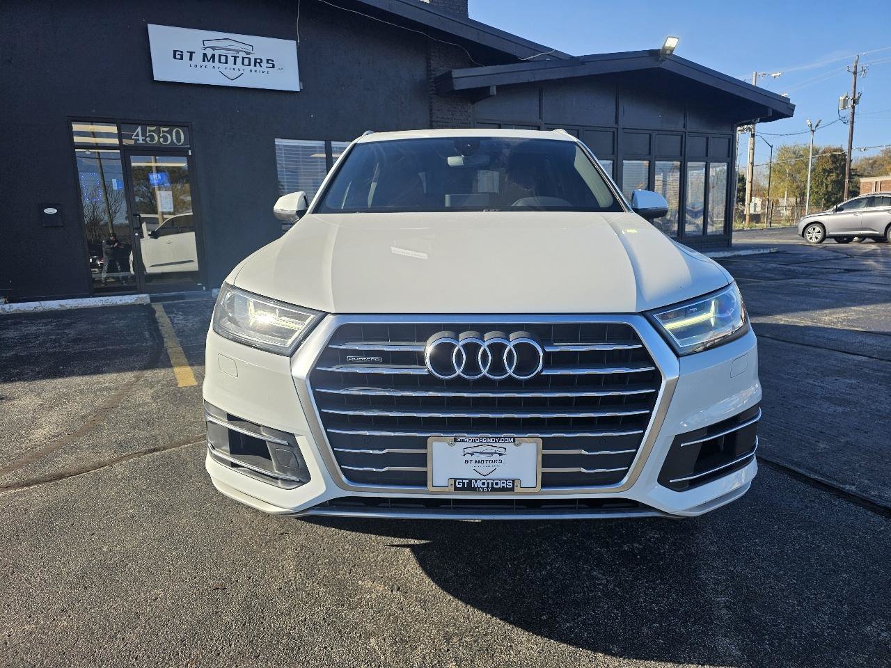 Used 2017 Audi Q7 3.0T Premium Plus AWD/4WD image 2