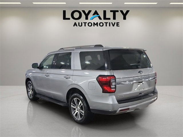 Used 2024 Ford Expedition Limited image 3