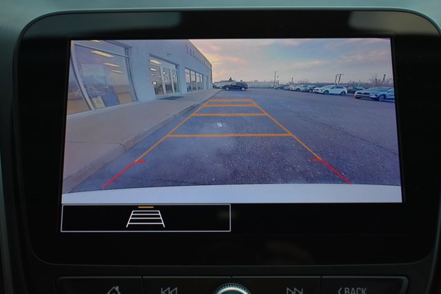 Used 2024 Chevrolet Malibu LT image 24