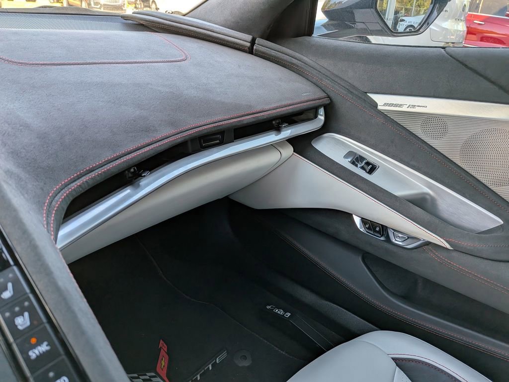 Used 2023 Chevrolet Corvette Stingray Premium Cpe w/ Z51 Performance Package image 15