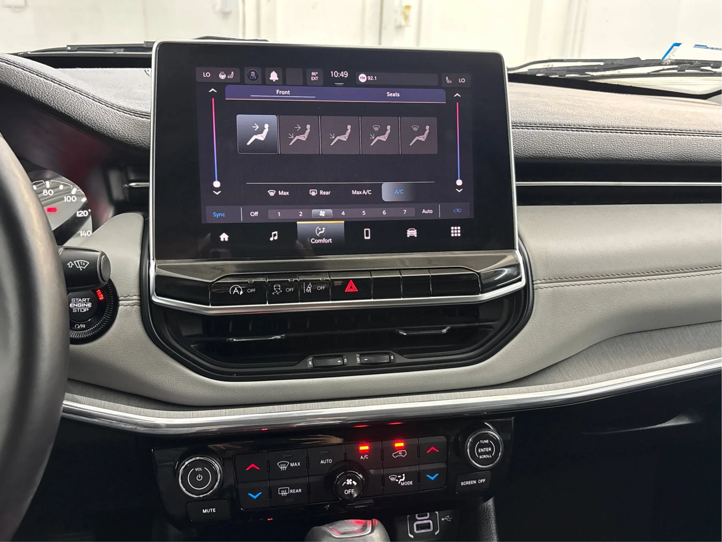 Used 2022 Jeep Compass Limited w/ Sun and Sound Group AWD/4WD image 36