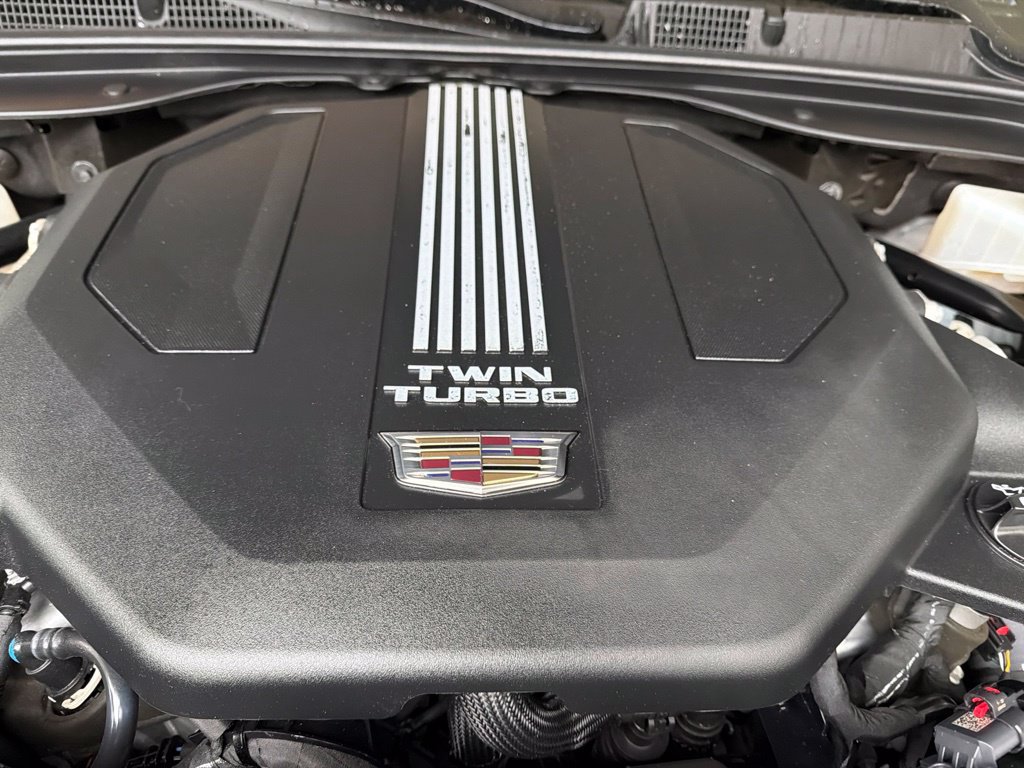 Used 2023 Cadillac CT5 V w/ Platinum Package RWD image 16
