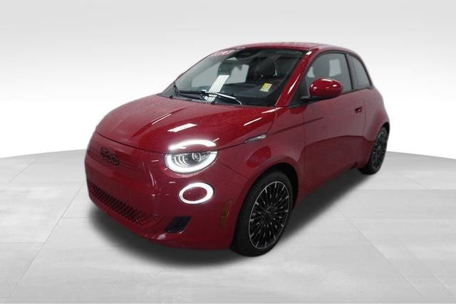 New 2024 FIAT 500 e (RED) image 6