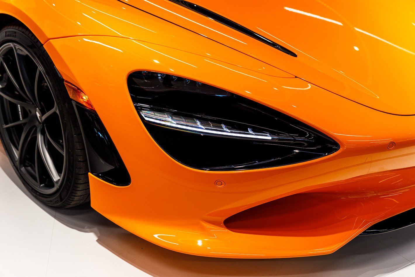 New 2026 McLaren 750S TechLux image 2