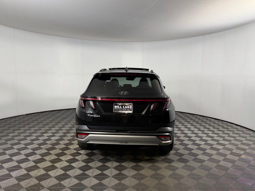 Used 2025 Hyundai Tucson Limited image 7