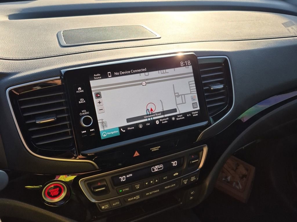 Used 2025 Honda Ridgeline Black Edition image 13