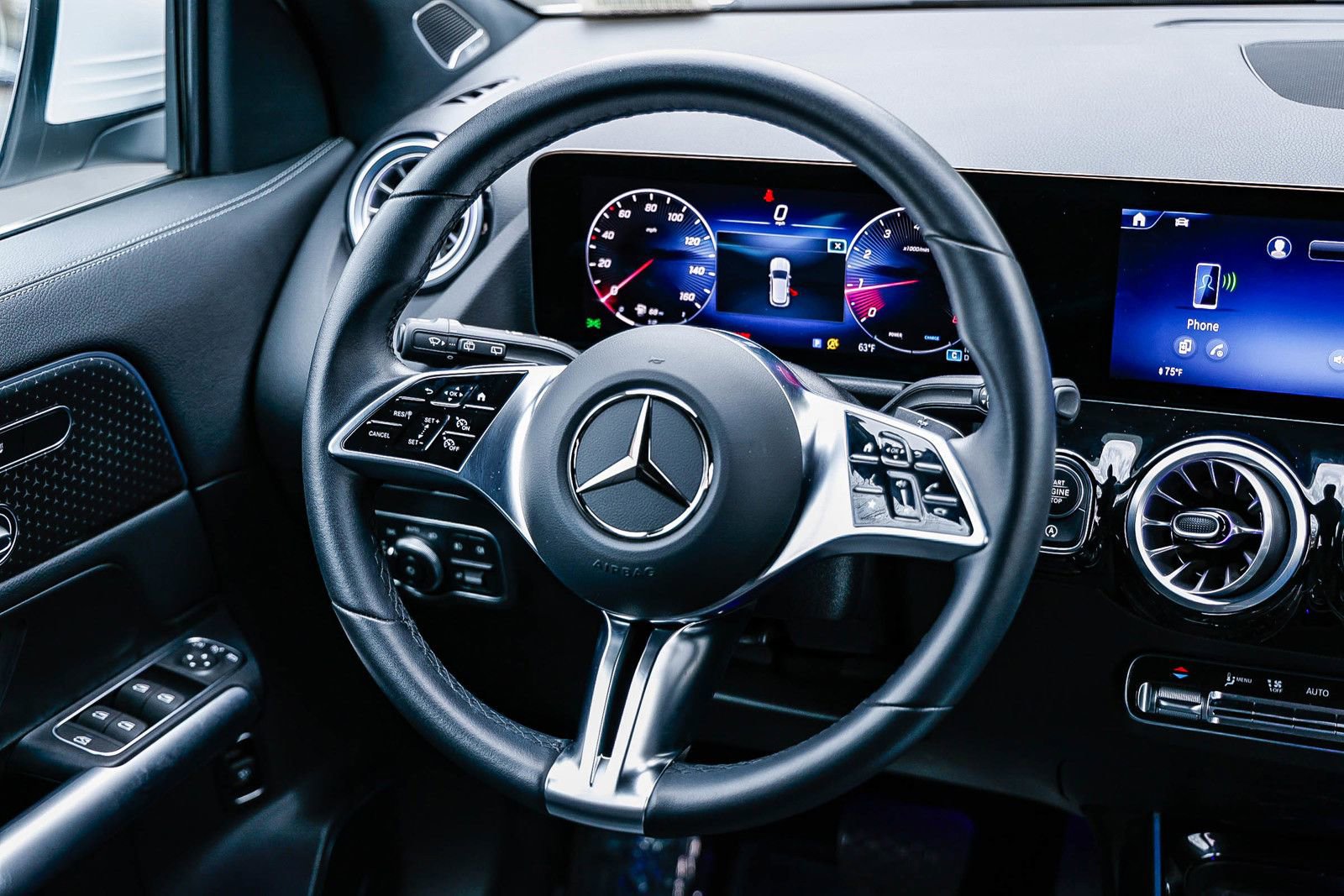 Certified 2025 Mercedes-Benz GLA 250 GLA 250 image 13