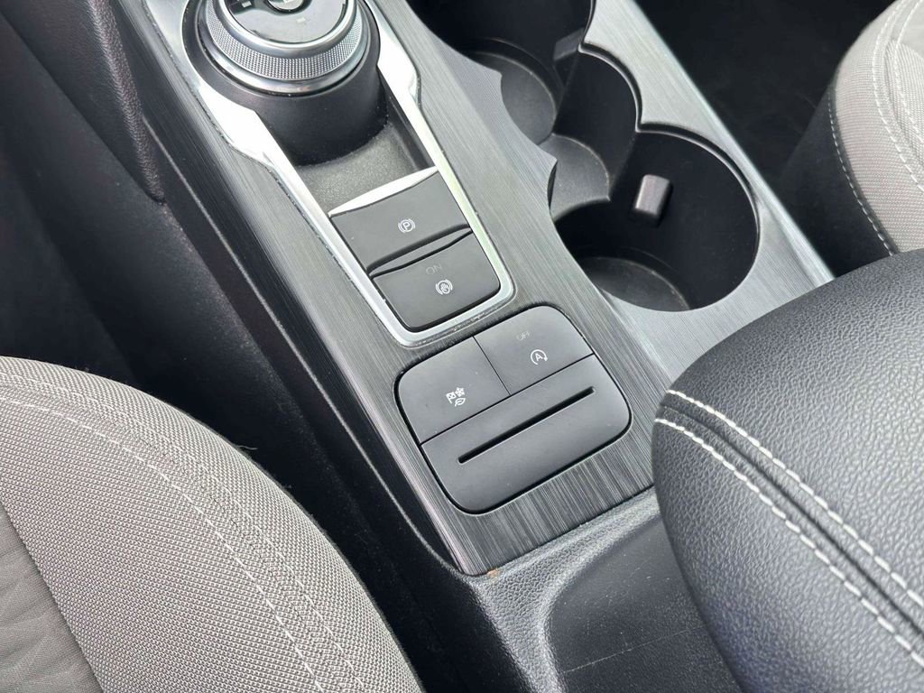 Used 2022 Ford Escape SE w/ Convenience Package AWD/4WD image 30